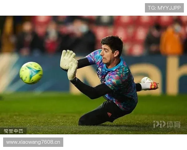 库尔图瓦伤愈后状态重回巅峰的持续高光解析