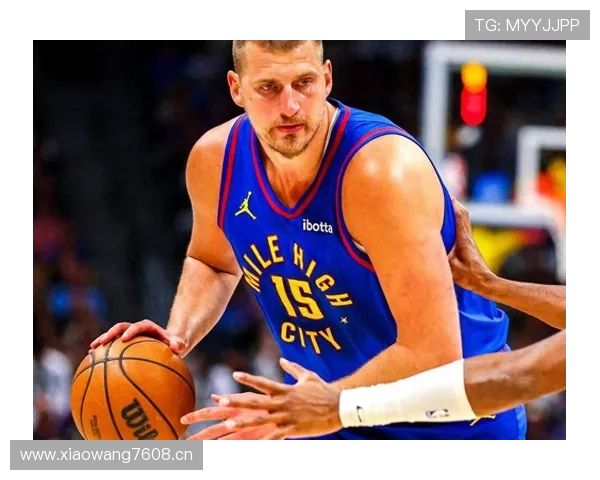 文班亚马挡拆拉开空间提升外线威胁与约基奇不同